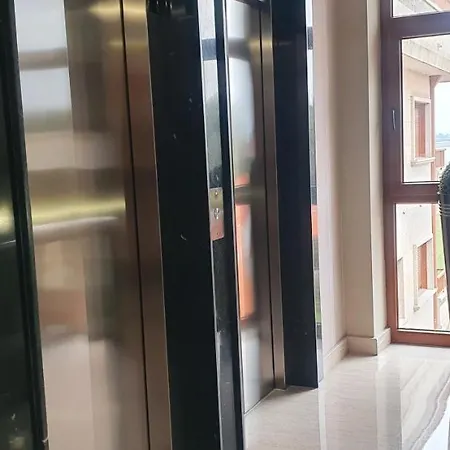 Dabelmar A Lanzada アパート