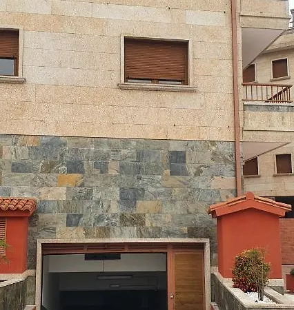 Dabelmar A Lanzada アパート *